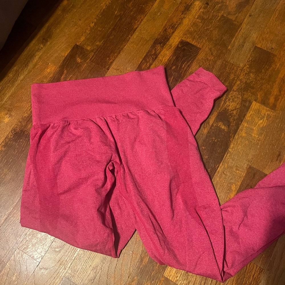 Amazon Women's Pink Leggings